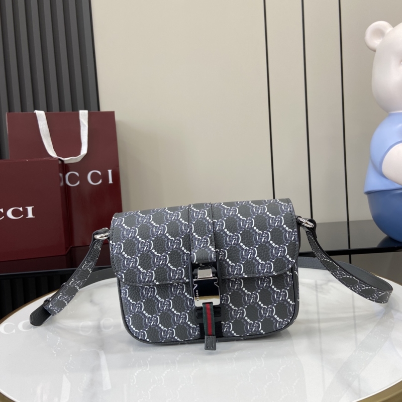 G*u*i satchel bags